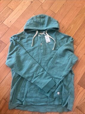 Men's Hooded Pullover Shirt in Green